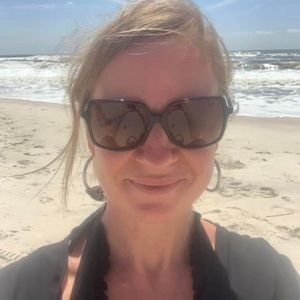 Meet your Posher, Nicola